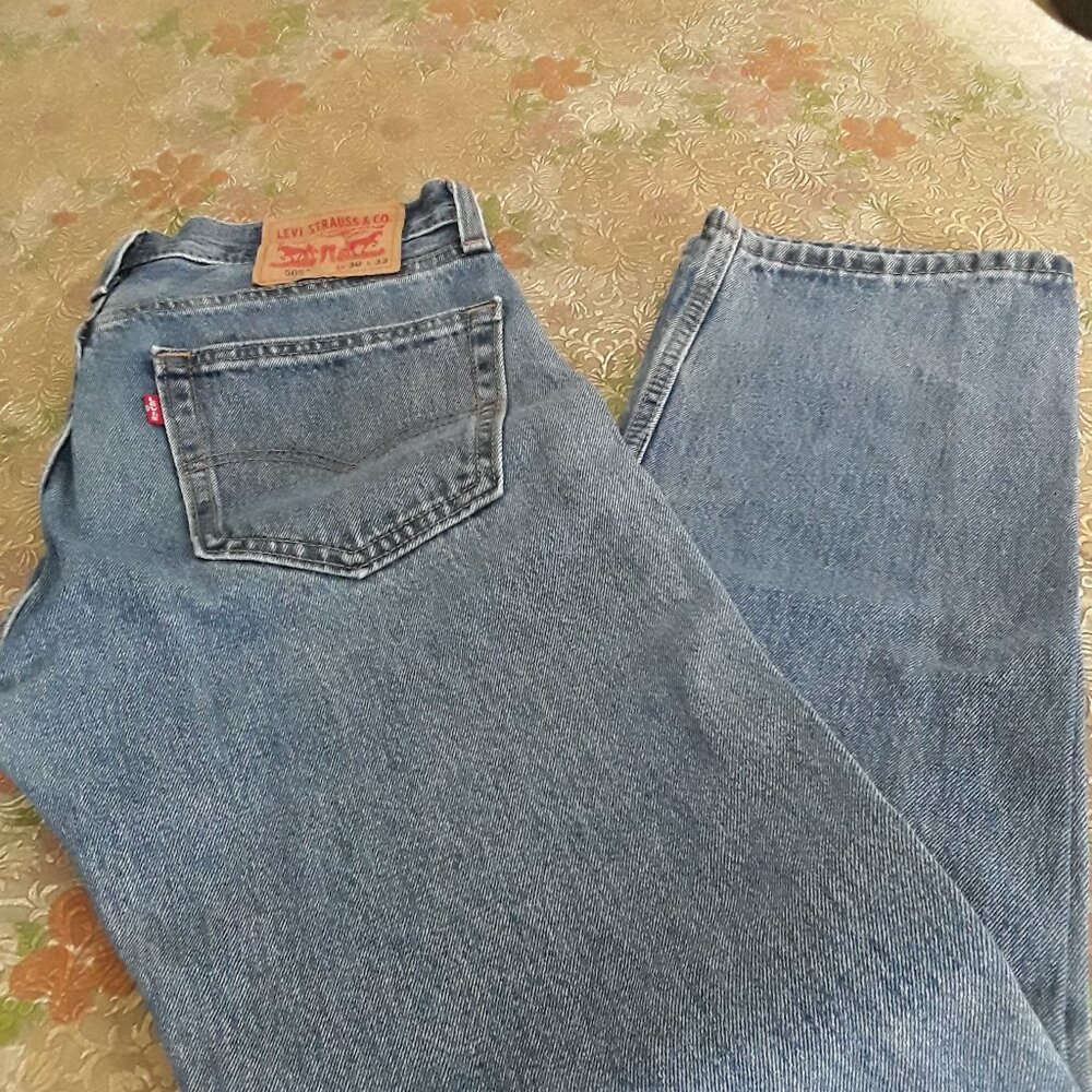 LEVI STRAUSS & CO 505 Jeans - UNISEX